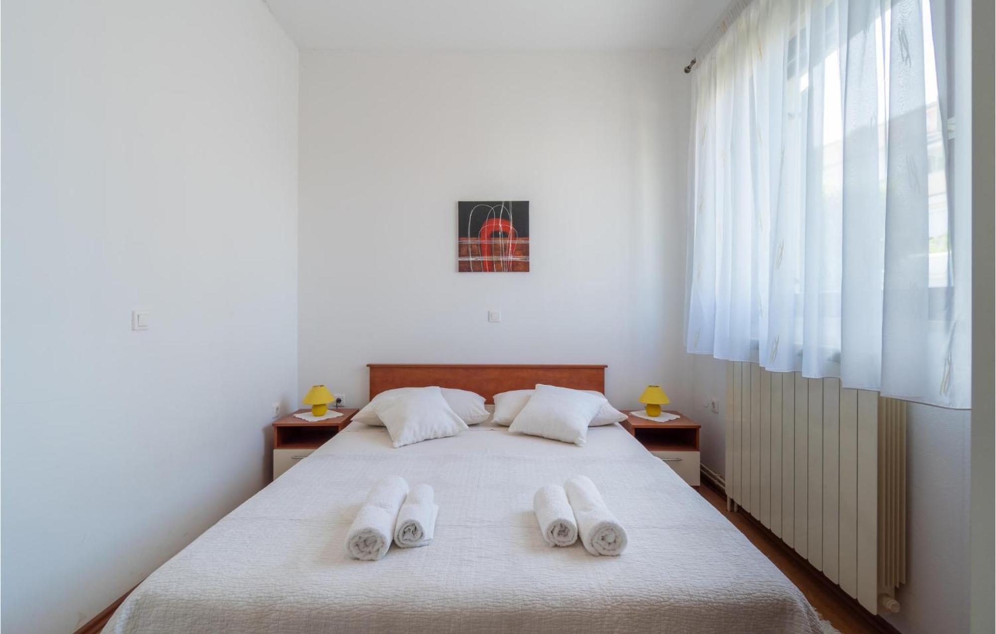 Awesome Apartment In Pula With Wifi Extérieur photo